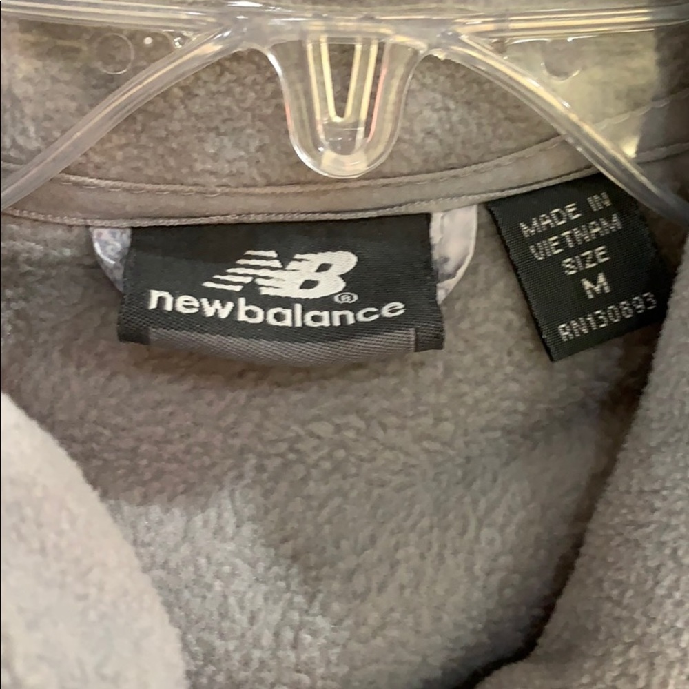 New Balance Gray Puffer Fleece Zip Up Jacket - Picture 4 of 5